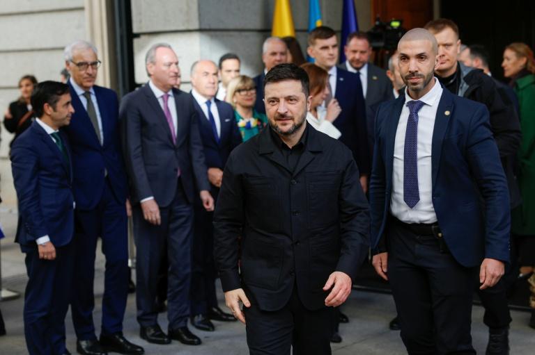 Zelensky en Turquie mercredi pour "réengager" les Etats-Unis dans les efforts de paix avec Moscou