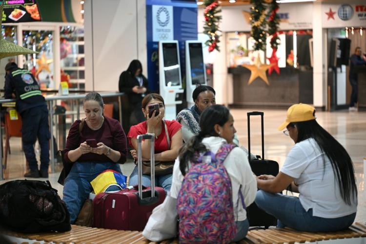 En pleine crise avec Caracas, Trump prêt à se pencher sur une frappe mortelle en mer des Caraïbes