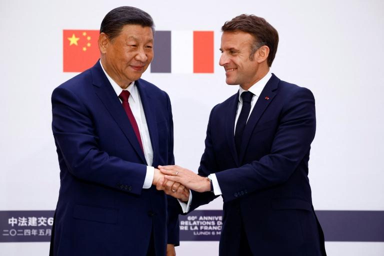 Emmanuel Macron attendu mercredi en Chine sur fond de multiples contentieux