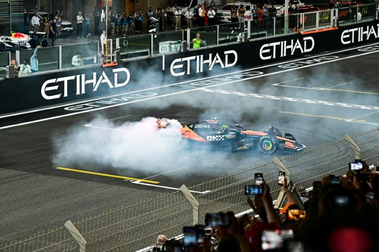 F1: à Abou Dhabi, Lando Norris assure le podium pour décrocher son premier titre