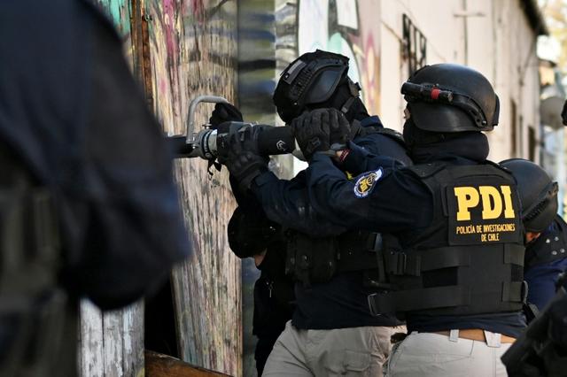 Au Chili, la peur du crime porte l'extrême droite aux portes de la présidence