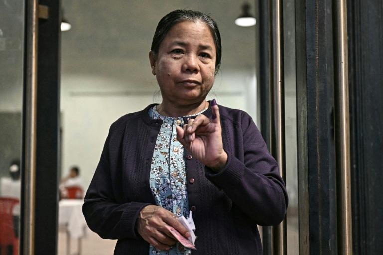 Birmanie: les élections de la junte débutent après cinq ans de guerre civile