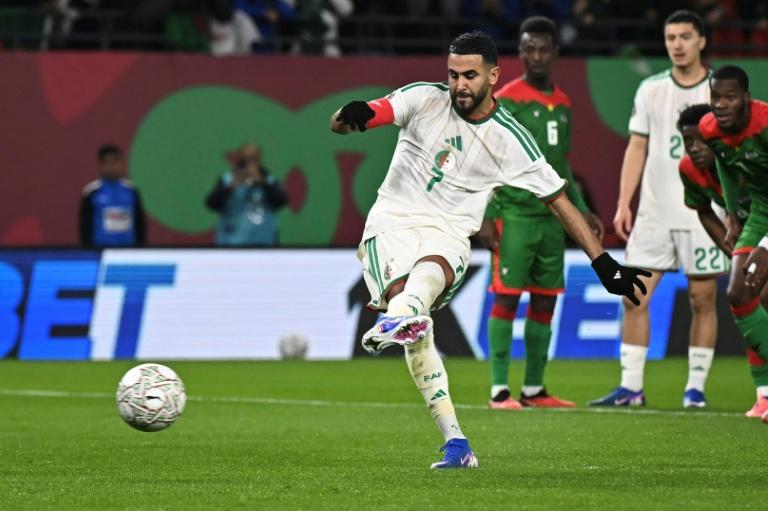 CAN: l'Algérie de Riyad Mahrez au rendez-vous des huitièmes de finale
