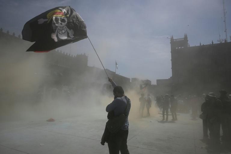 Le monde dit adieu à 2025, année de la trêve à Gaza et du retour de Trump