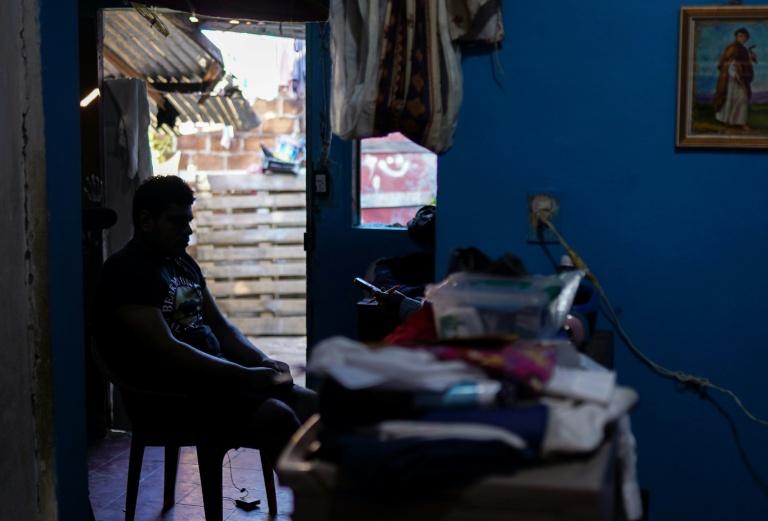 Privés de parents: au Salvador, les enfants victimes de la lutte anti-gangs