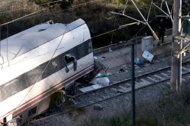 L'Espagne entame trois jours de deuil après la catastrophe ferroviaire en Andalousie