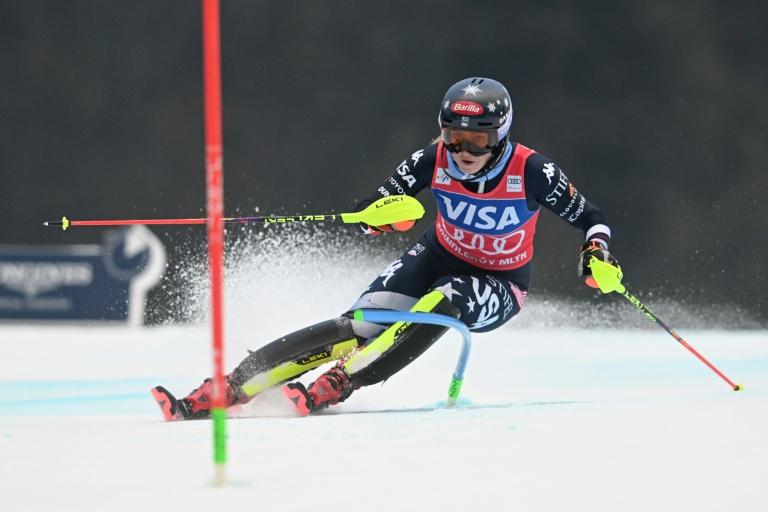 Ski: victoire et petit globe pour Mikaela Shiffrin, en démonstration à Spindleruv Mlyn