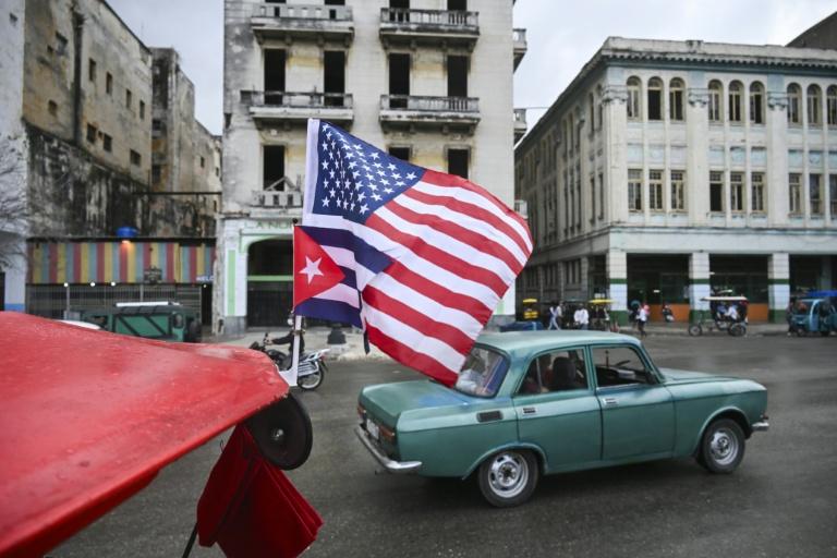 Accablés par la crise, les Cubains prônent le dialogue face aux menaces de Trump