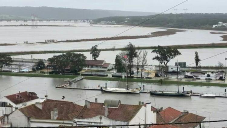 La dépression Leonardo met à l'arrêt l'Andalousie en Espagne, le Portugal aussi touché