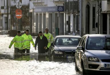 Fin de campagne présidentielle au Portugal, frappé par des intempéries "dévastatrices"