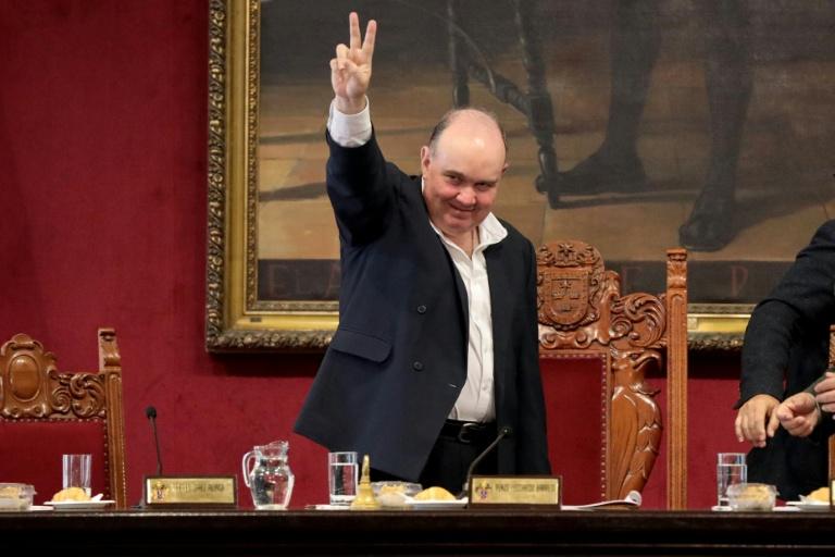 Pérou : débat au Parlement sur une destitution du président par intérim José Jeri