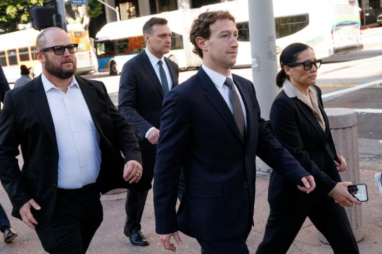 Procès des réseaux sociaux: Zuckerberg assure ne plus chercher à augmenter le temps passé en ligne