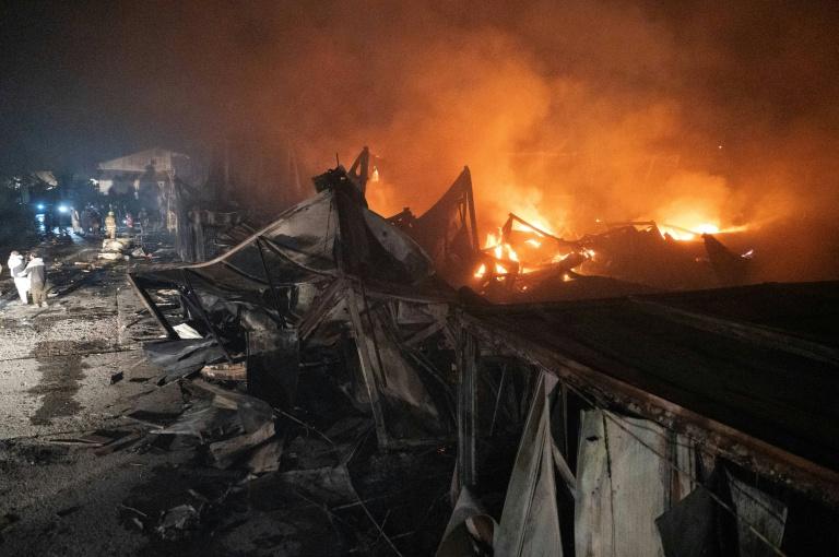 Bombardement sur un hôpital de Kaboul: préparation des funérailles, lourd bilan, confirme une ONG