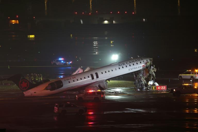 L'aéroport de New York LaGuardia fermé après une collision mortelle sur une piste