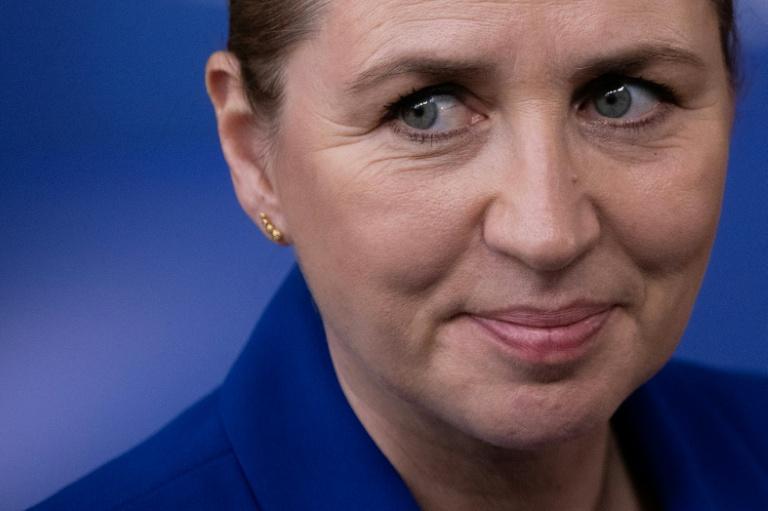 Le Danemark vote lors de législatives serrées mais Mette Frederiksen donnée favorite