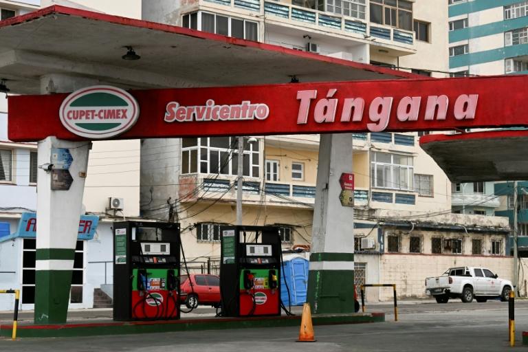 Cuba: un pétrolier russe sous sanctions attendu mardi, défiant le blocus américain