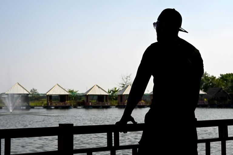 Un Cambodgien expulsé des Etats-Unis raconte la "misère" de la prison en Eswatini