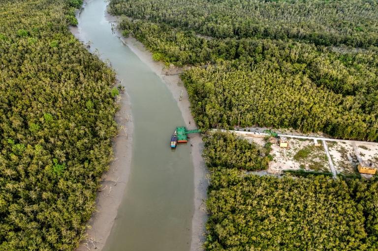 Bangladesh: des pirates rançonnent ceux qui s'aventurent dans la mangrove
