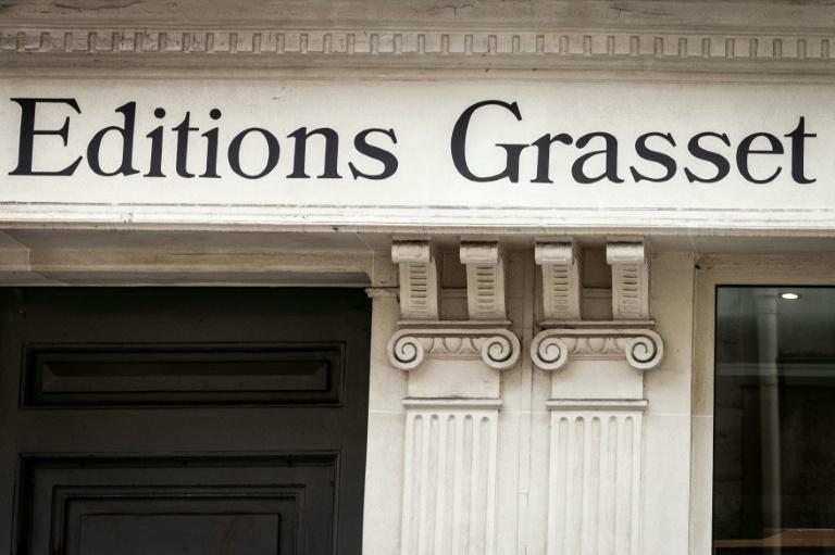 Crise chez Grasset: 170 écrivains montent au front contre Bolloré