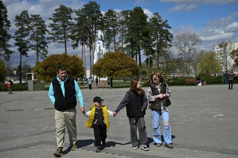 Ukraine: à Slavoutytch, cité vestige de l'URSS, les déplacés de Tchernobyl accueillent ceux de l'invasion russe
