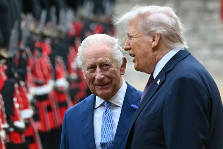Trump reçoit le roi Charles dans la foulée de l'attaque au gala de la presse