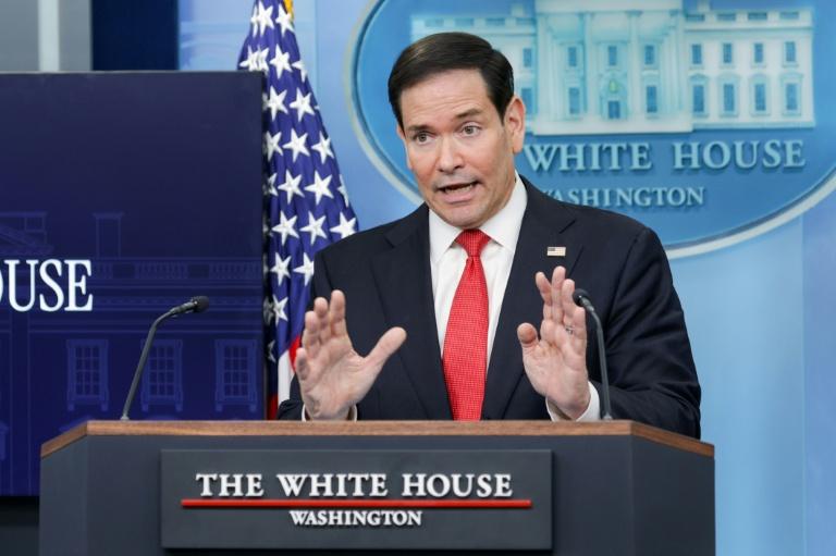 Rubio en émissaire pour apaiser les tensions avec le pape