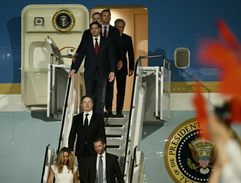 Trump arrive en Chine pour un sommet avec Xi Jinping aux lourds enjeux