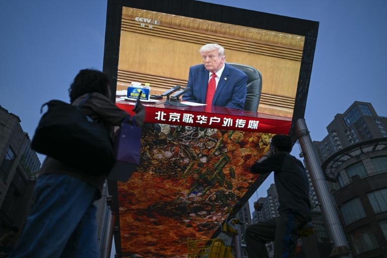 Trump et Xi concluent le sommet des superpuissances à Pékin