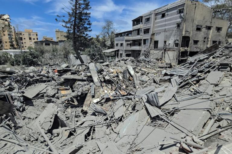 Dans le sud du Liban, Israël accusé de rayer des villages de la carte
