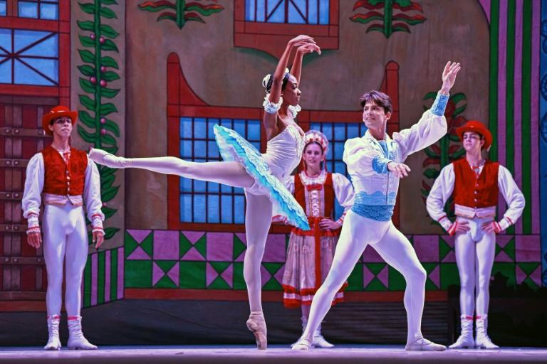 A Cuba, la passion de la danse classique plus forte que la crise
