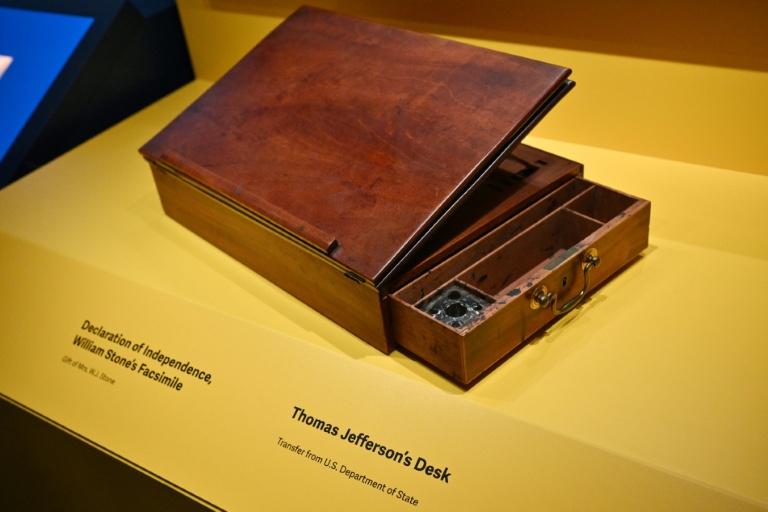 A Washington, une exposition retrace 250 ans d'histoire américaine en 30 objets