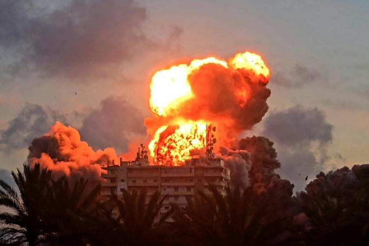 Des militaires libanais et israéliens à Washington, nouvelles frappes israéliennes