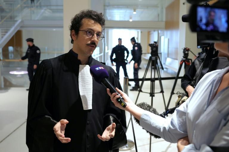 Avocat, profession sous tension
