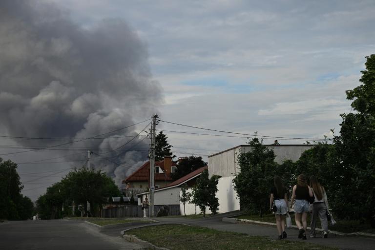 Une frappe ukrainienne tue trois personnes en Crimée annexée