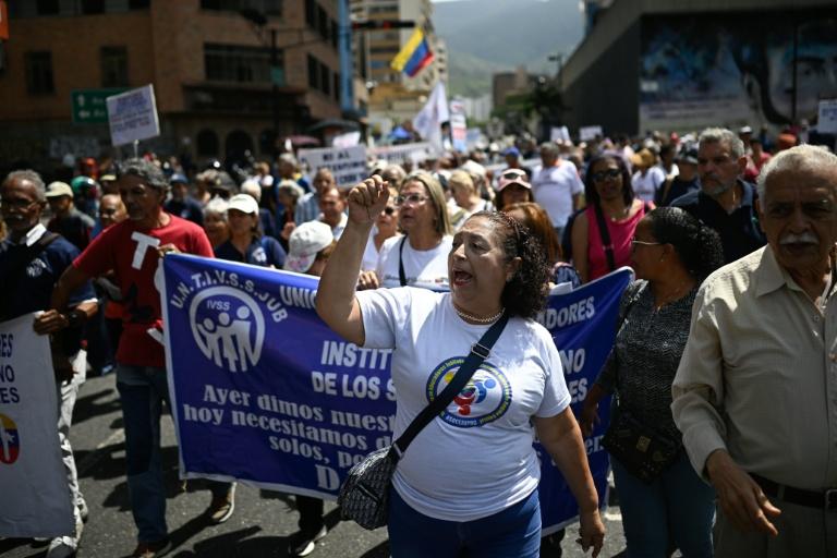 Venezuela: sans la main de fer de Maduro, la rue renaît