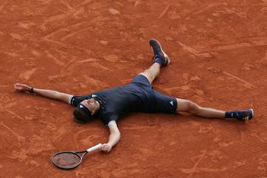 Roland-Garros: à 29 ans, Zverev triomphe enfin en Grand Chelem