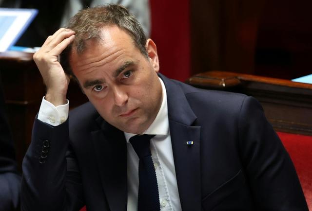Affaire Lyhanna: sous pression, le gouvernement tente d'apporter des réponses