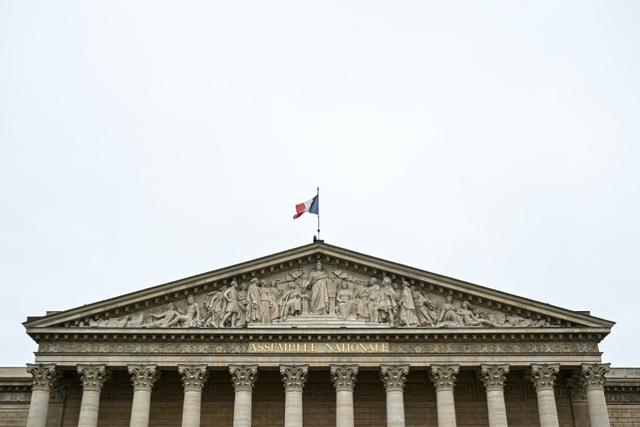 Le Parlement allonge la durée de rétention des étrangers jugés dangereux