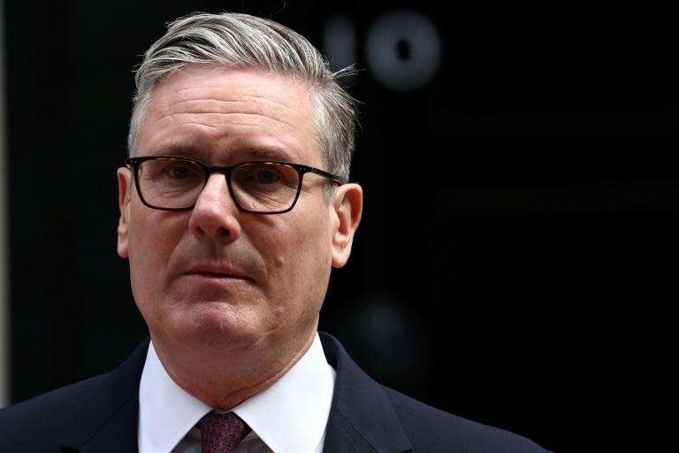 Keir Starmer, l'avocat discipliné incapable d'impulser le "renouveau" au Royaume-Uni