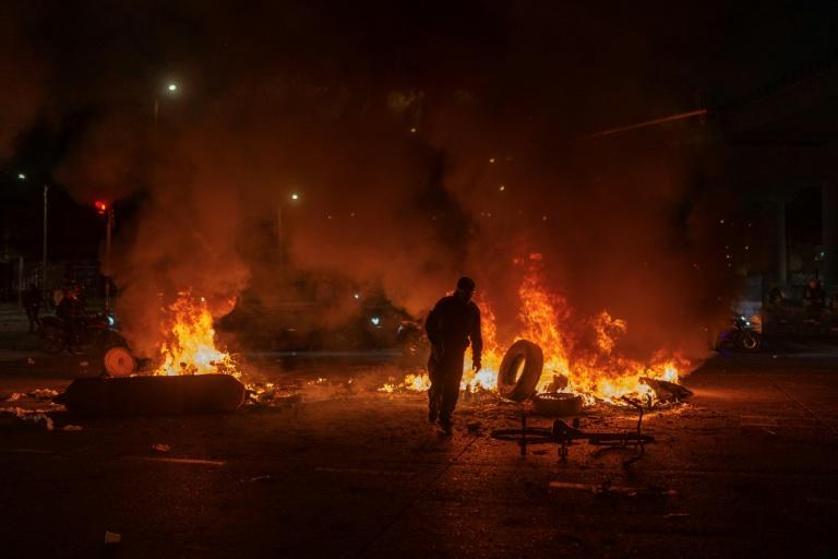 "Résistance !": des milliers de Colombiens manifestent contre le nouveau président pro-Trump