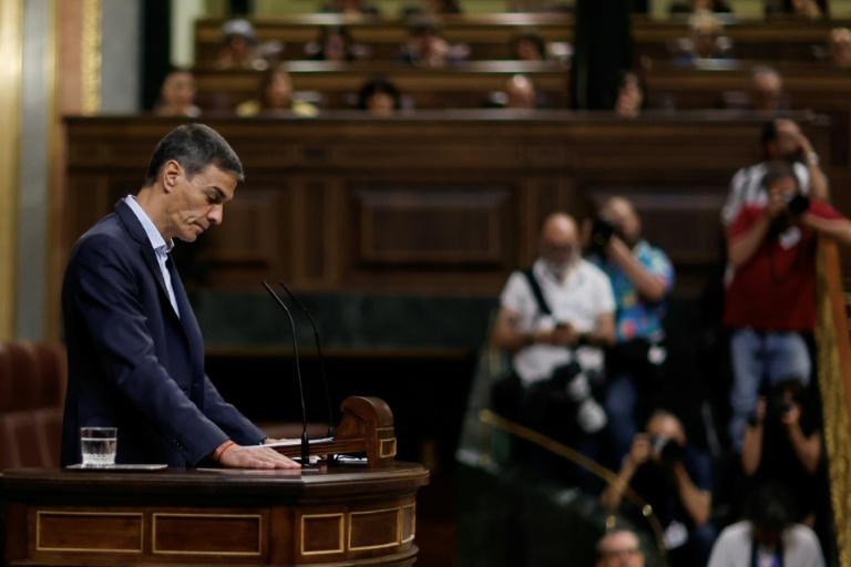 Espagne: le Premier ministre Pedro Sánchez dément toute "corruption généralisée" autour de lui