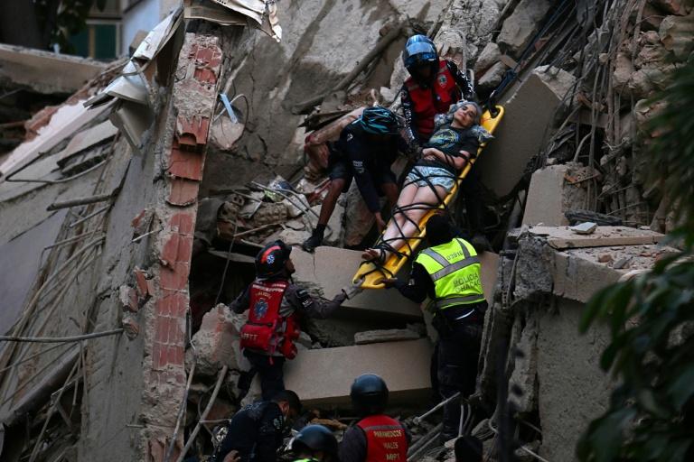 Séisme de magnitude 7,1 au Venezuela, immeubles effondrés à Caracas