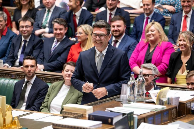 En route pour Downing Street, Andy Burnham va dévoiler sa potion de "choc" pour le Royaume-Uni