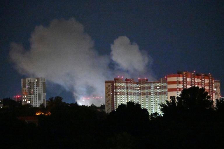Huit morts dans la région de Kiev, visée par des frappes russes