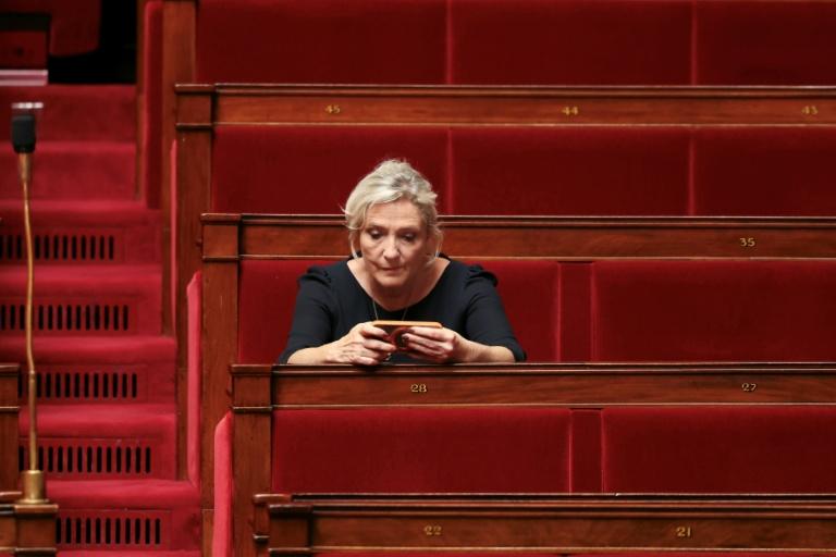 Délibéré du procès Le Pen: les différents cas de figure