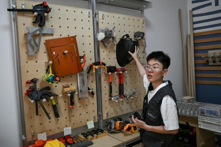 En Chine, des femmes bricoleuses démontent des clichés encore bien présents