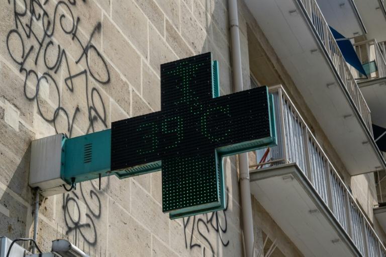 Canicule: Météo-France lève la vigilance rouge à partir de mercredi matin
