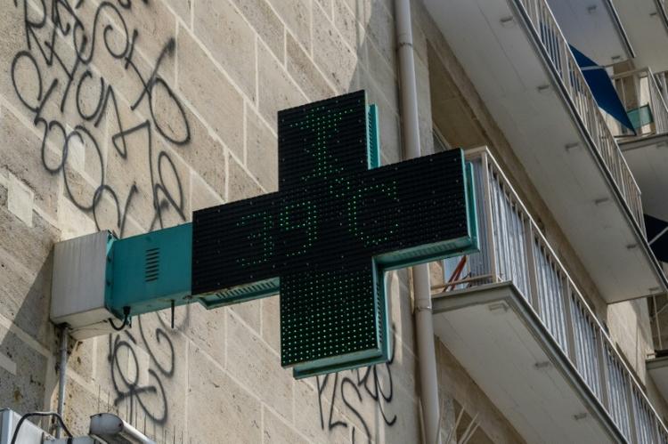 Canicule: Météo-France lève la vigilance rouge à partir de mercredi matin