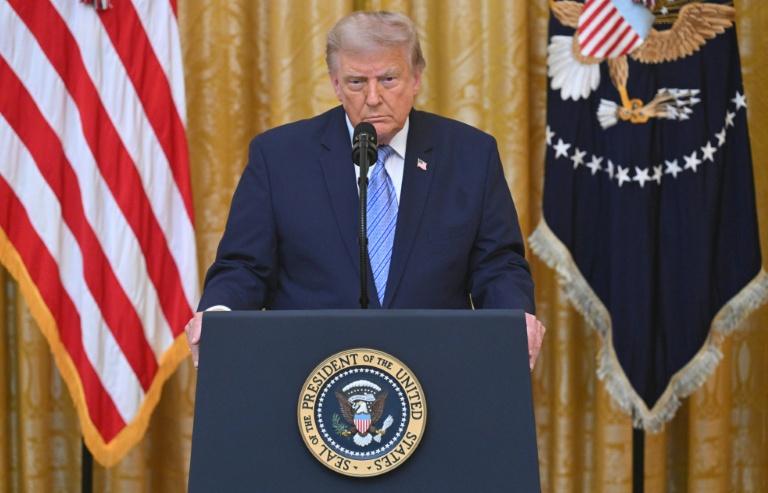Sous pression pour désarmer le Hezbollah, le président libanais reçu par Trump