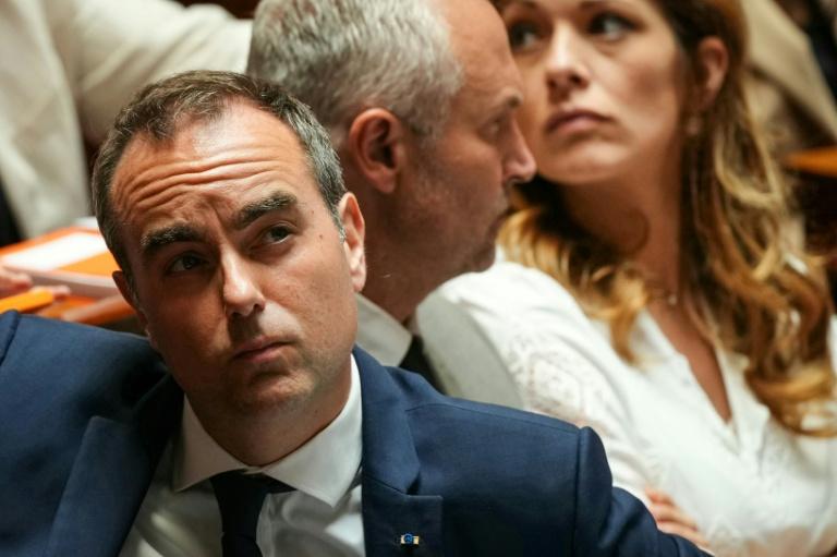 Budget: Lecornu ne veut pas attendre la présidentielle